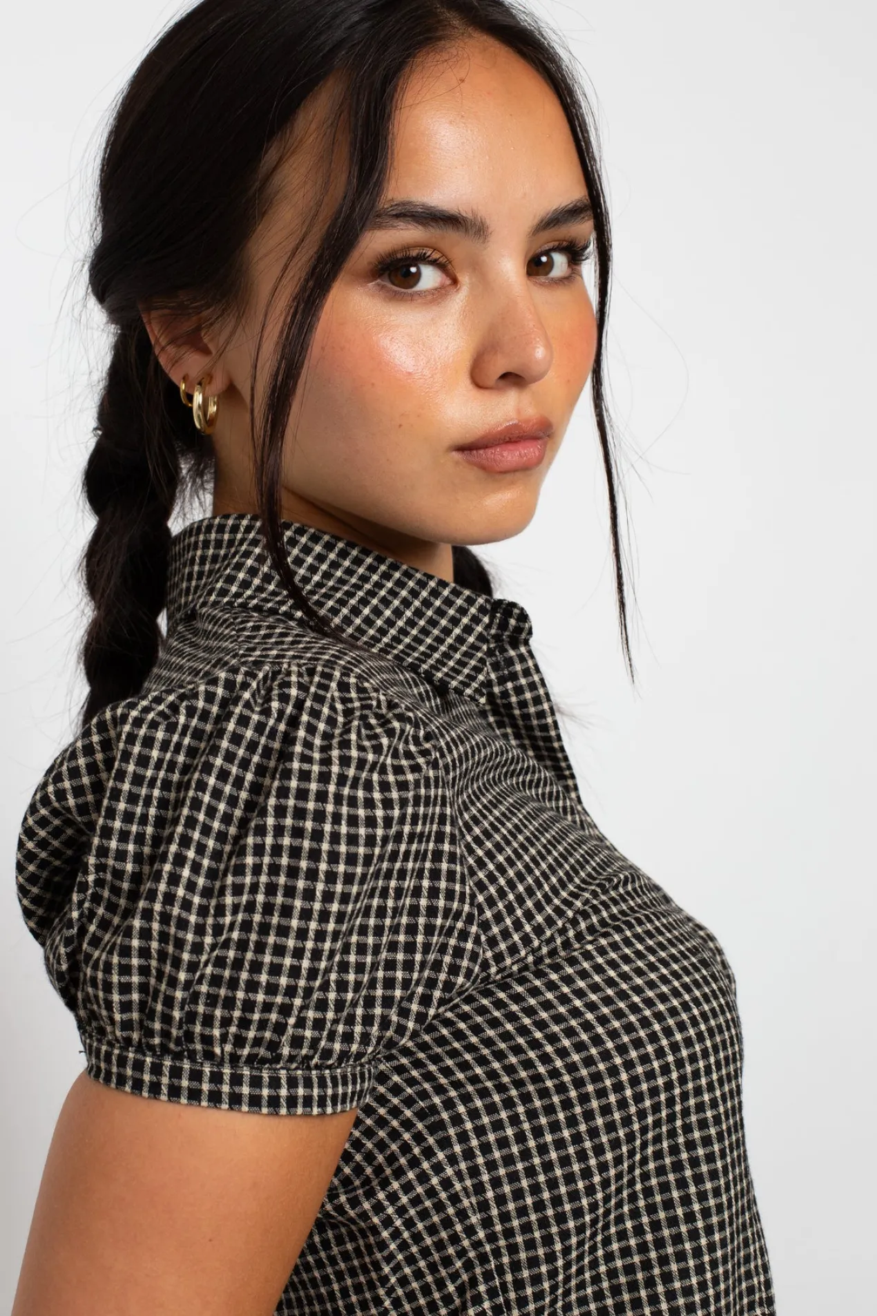 Women Daisy Street Tops-Fitted Check Shirt With Puff Sleeve