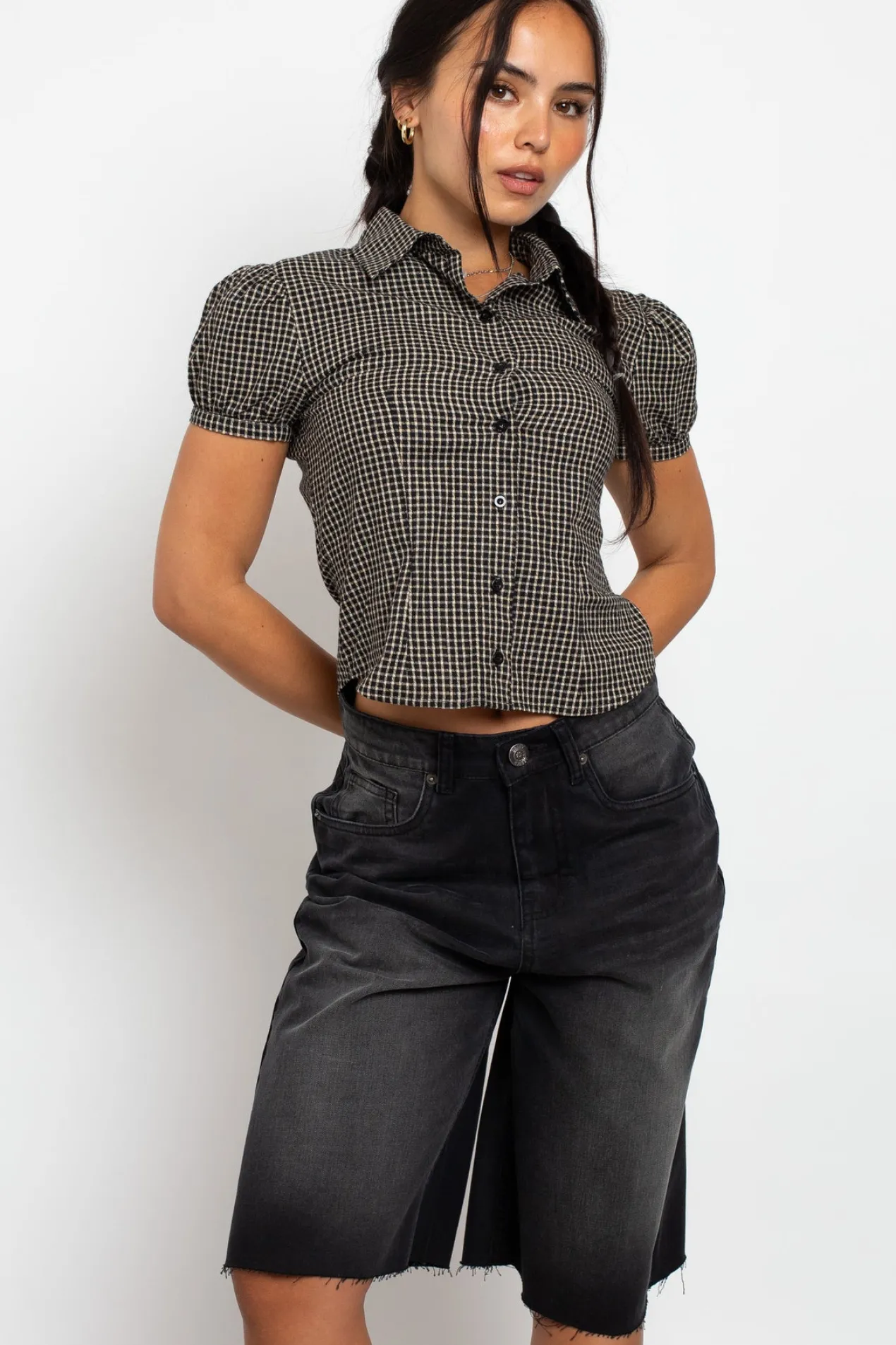 Women Daisy Street Tops-Fitted Check Shirt With Puff Sleeve