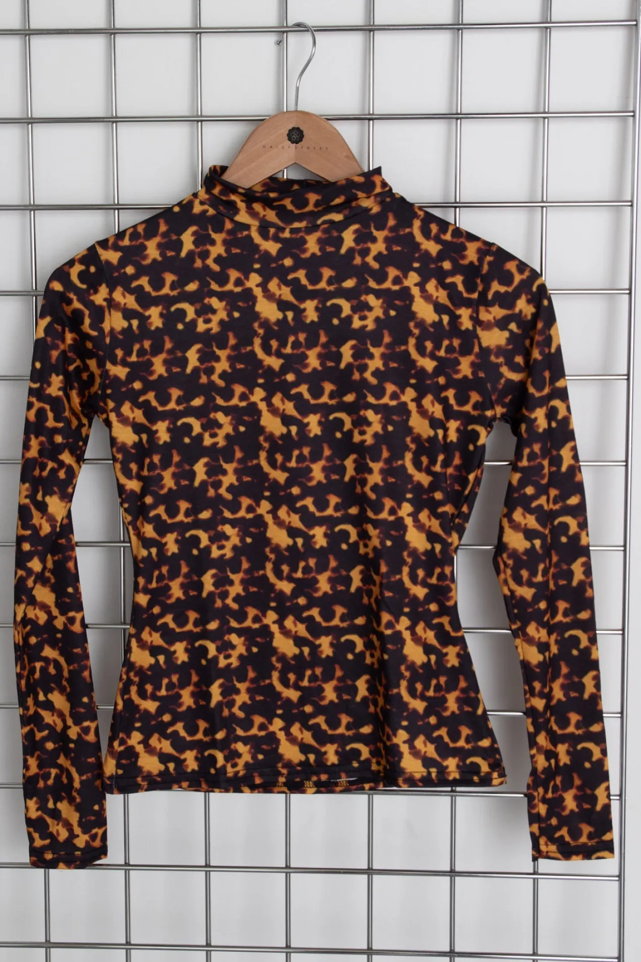 Women Daisy Street T-Shirts-High Neck Top In Print