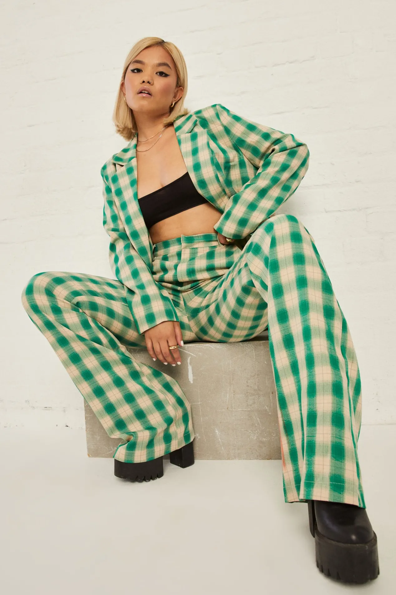 Women Daisy Street Trousers-High Waisted Flared Trousers in Check Print
