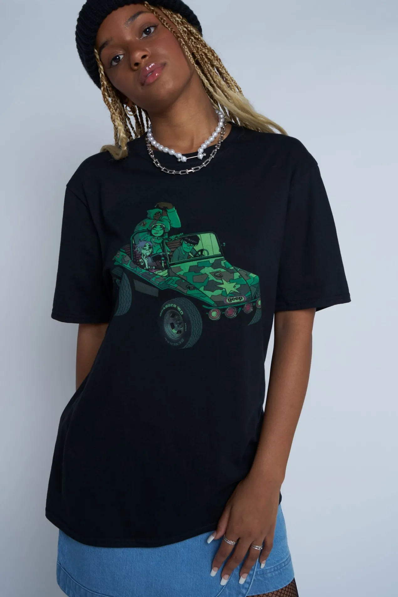 Women Daisy Street T-Shirts-Licensed Relaxed T-Shirt With Gorillaz Print