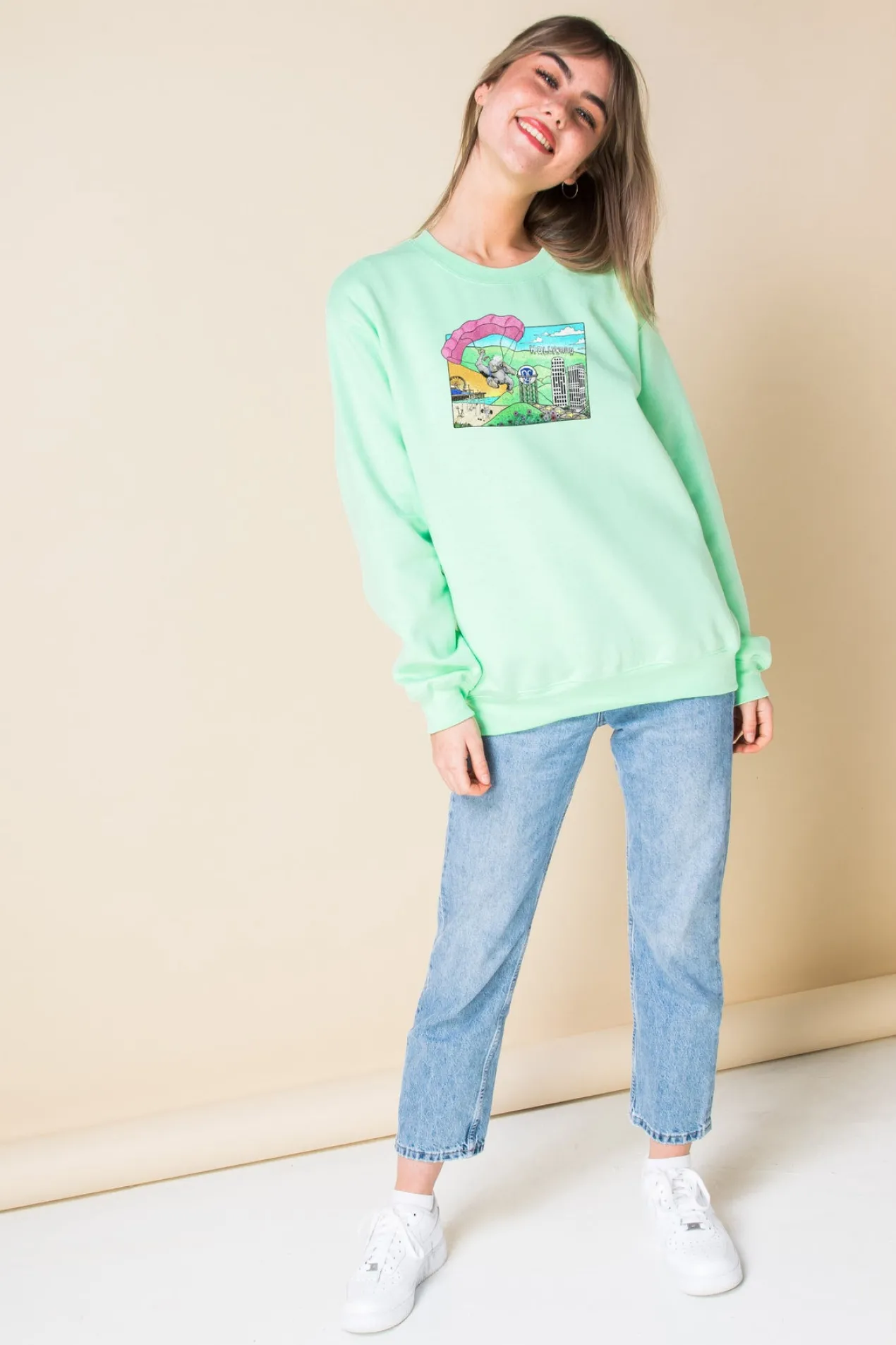 Women Daisy Street Hoodies & Sweatshirts-Oversized Sweatshirt with Hollywood Print