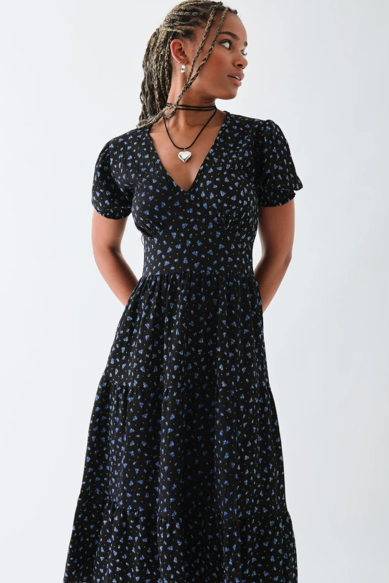 Women Daisy Street Dresses-Puff Sleeve Tier Dress