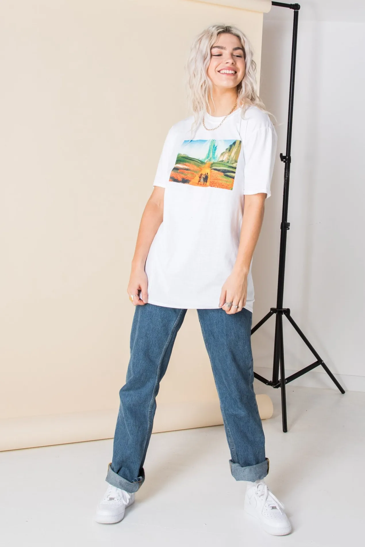Women Daisy Street T-Shirts-Relaxed T-Shirt with Wizard of Oz Print