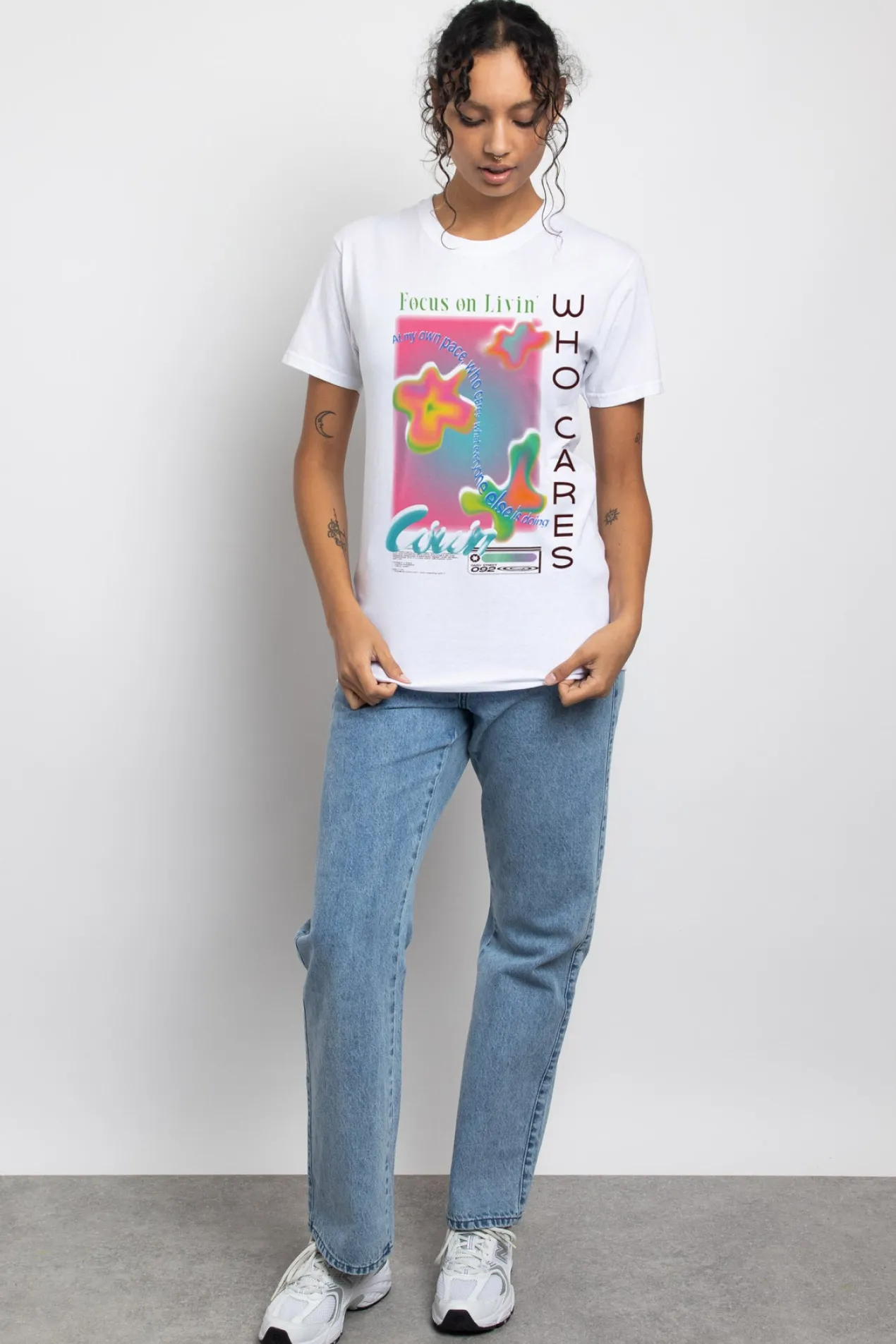 Women Daisy Street T-Shirts-Relaxed T-Shirt with Living Life Print