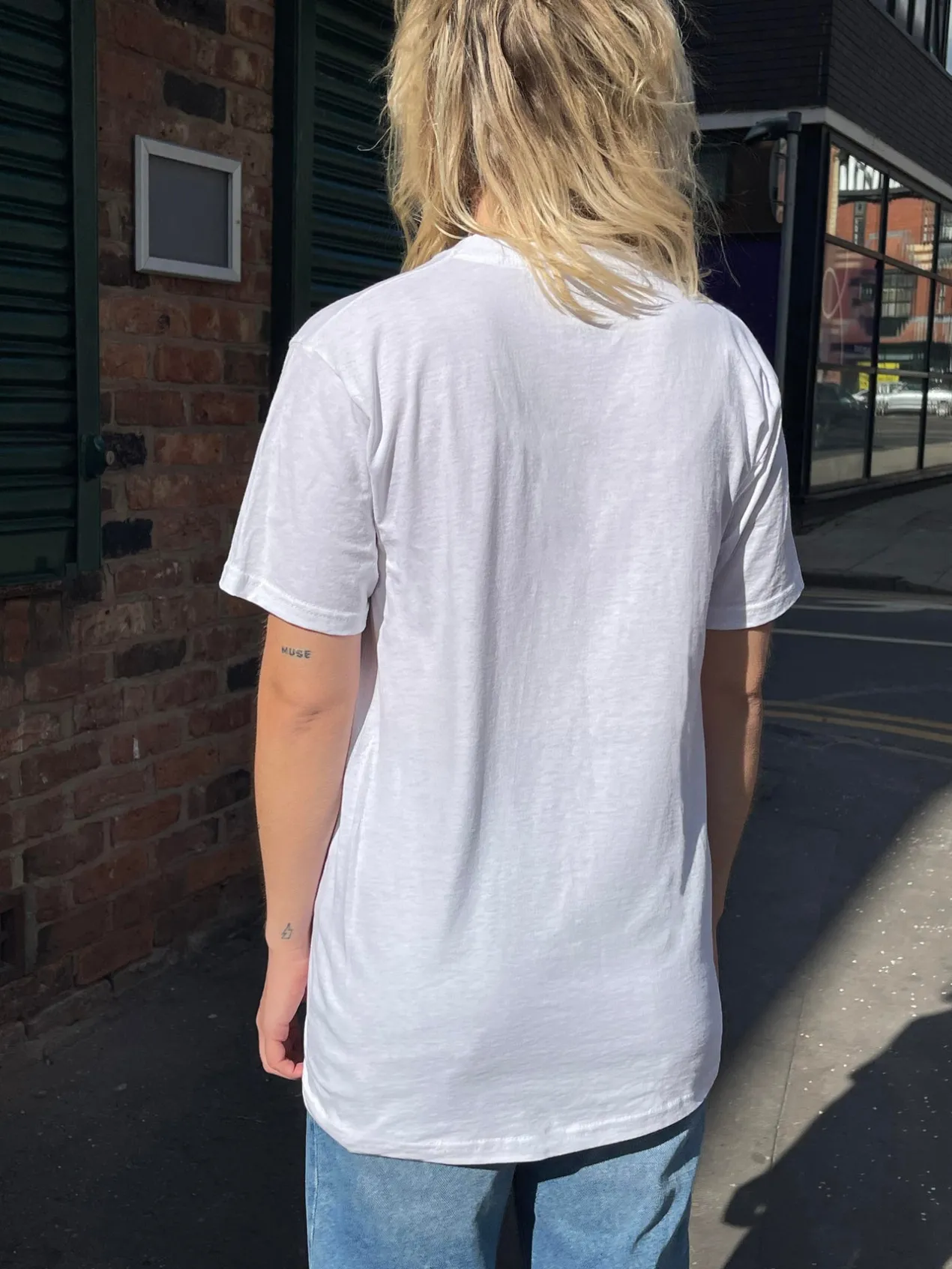 Women Daisy Street T-Shirts-Relaxed T-Shirt with Mystic Snakes Graphic